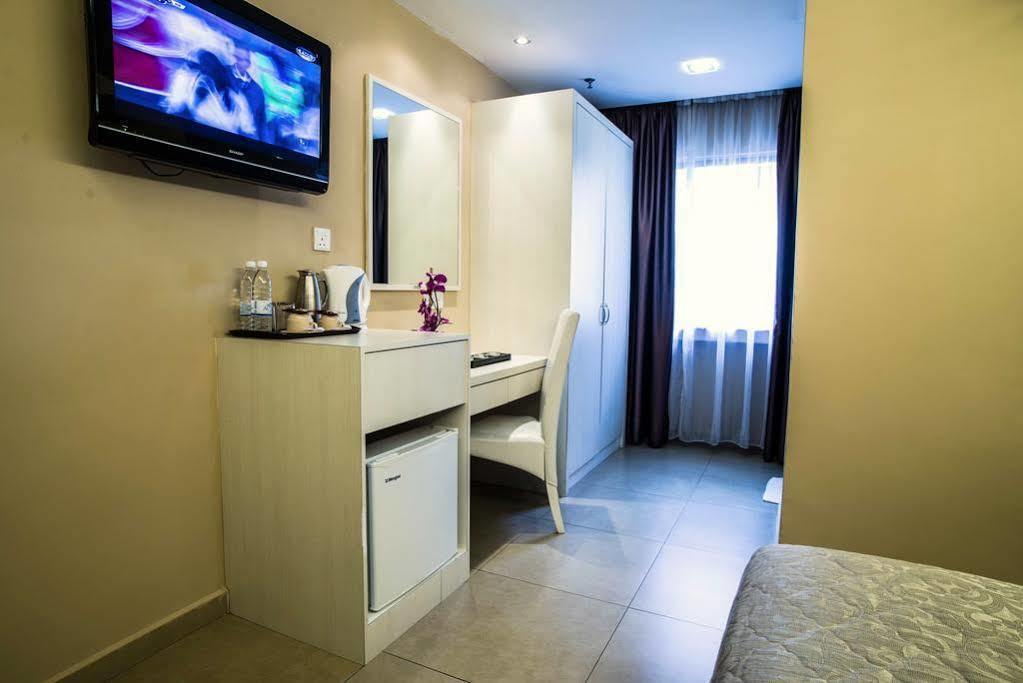 Kingston Hotel 1 , Bukit Bintang Куала-Лумпур Экстерьер фото