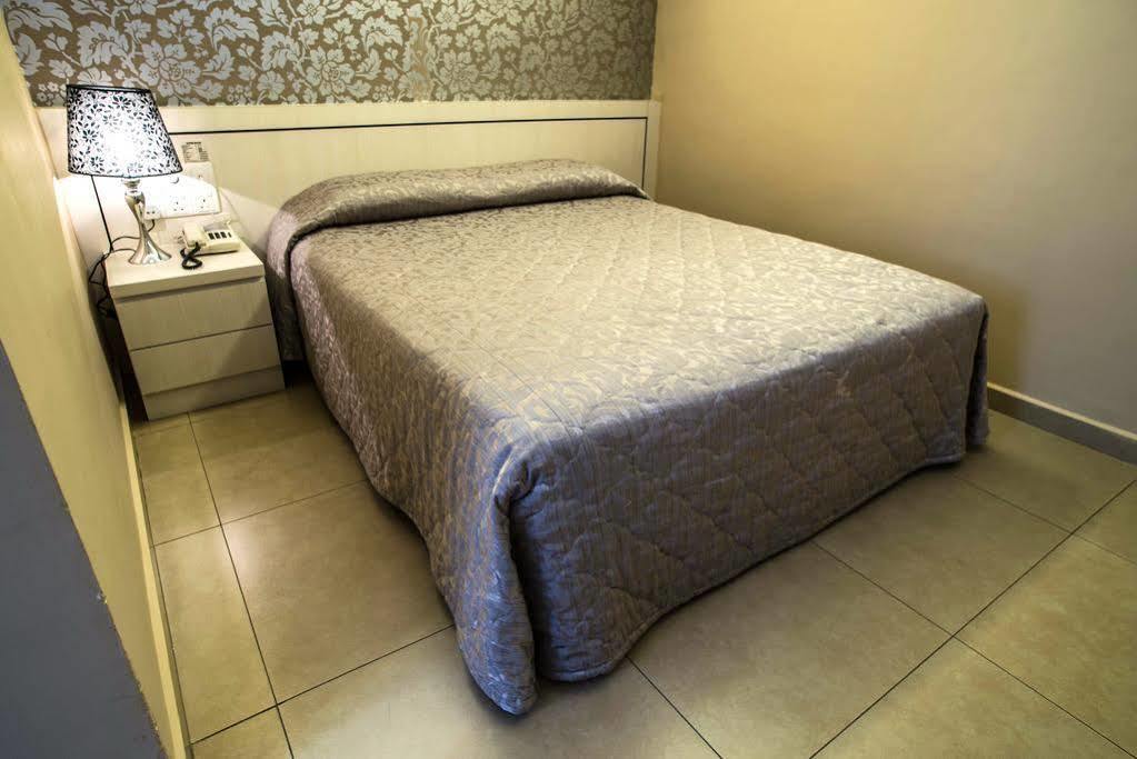 Kingston Hotel 1 , Bukit Bintang Куала-Лумпур Экстерьер фото
